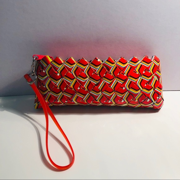 Ecoist Red Candy Wrapper Clutch Wristlet Handbag - Picture 4 of 10